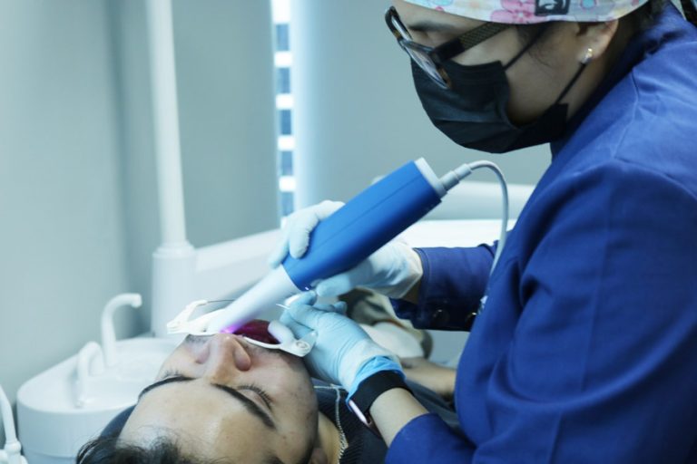 Tecnología y Comodidad: La Nueva Forma de Ir al Dentista en Tegucigalpa